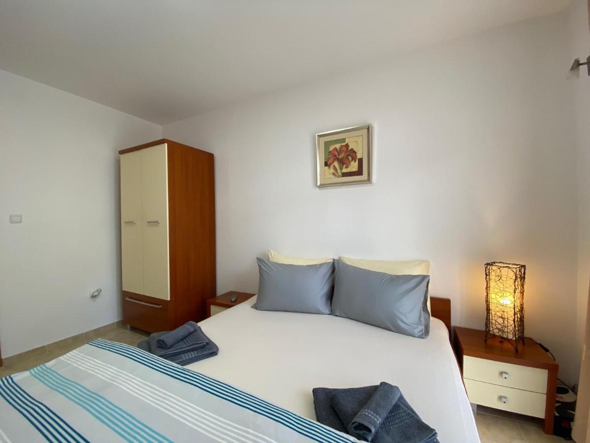 Anita A15 Family Apartment ซันนีบีช ภายนอก รูปภาพ